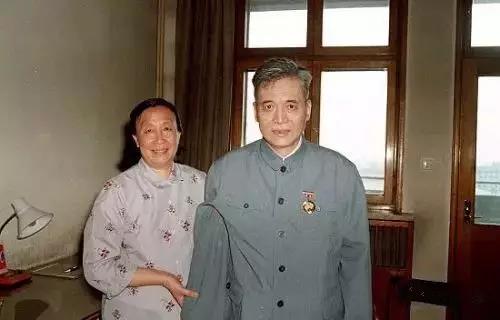 晚年合影.jpg